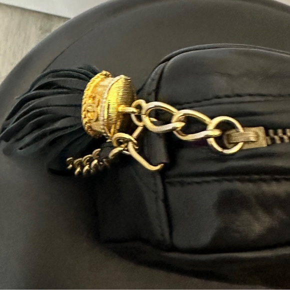 Authentic CHANEL Lambskin Quilted Tassel Camera Case Black - Picture 4 of 12